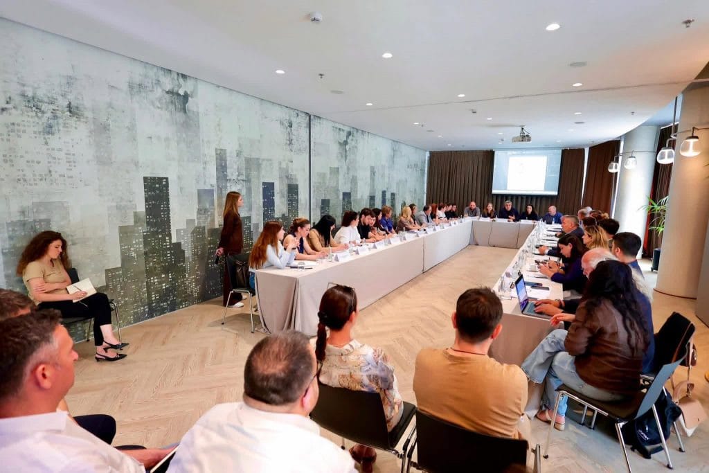 Çfarë masash merren për koncertin e Kanye West në Tiranë më 11 korrik?