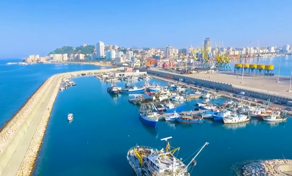 Çfarë rregullash të reja miratoi qeveria për tregun e akuakulturës?