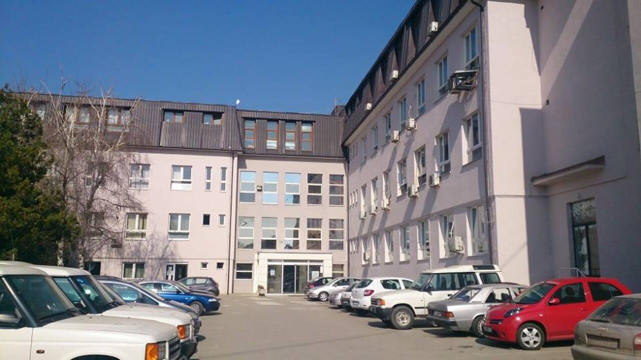 Pse të 17 rastet e fruthit në Kosovë janë tek persona të pavaksinuar?