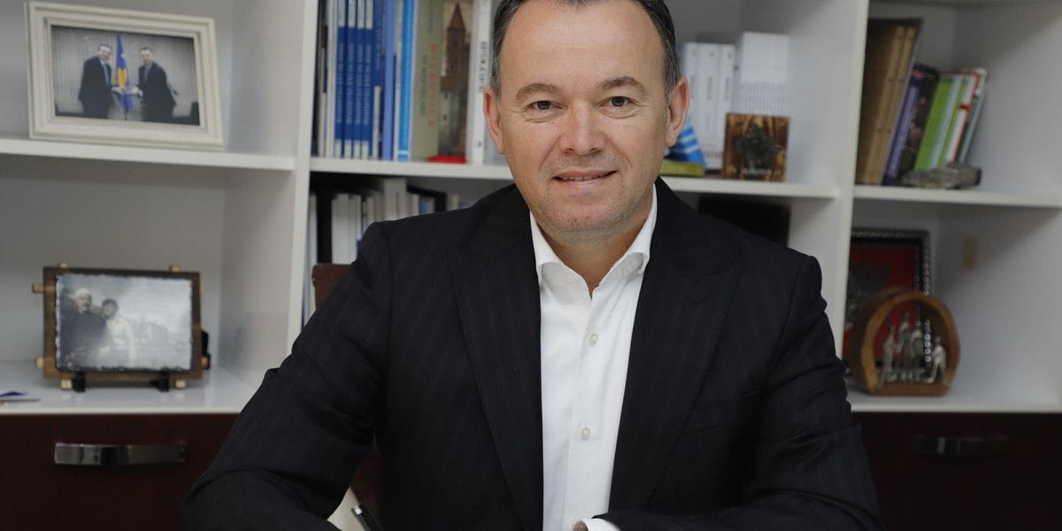 Sa fonde vë në dispozicion Komuna e Mitrovicës për sportin përmes thirrjes publike?