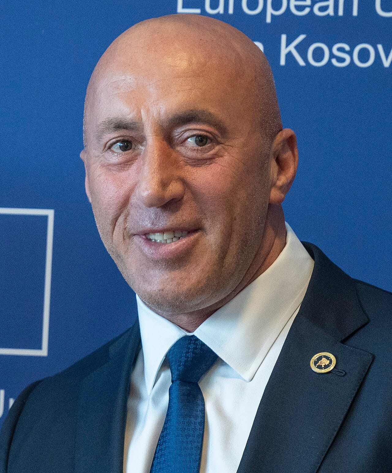 Haradinaj përkujton 16 luftëtarët e Batalionit Gardist “Shkelzen Haradinaj”