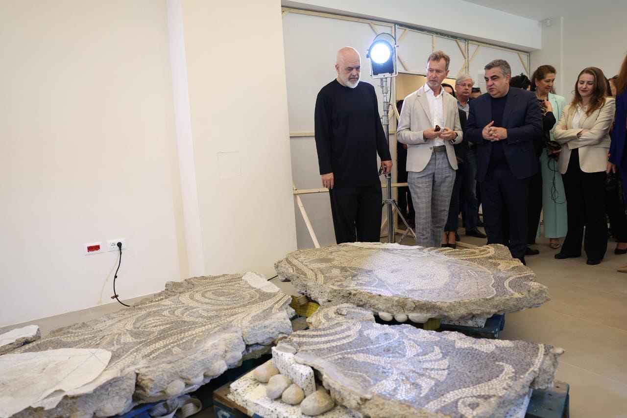 Muzeu Arkeologjik i Durrësit riçelet pas restaurimit me fonde europiane