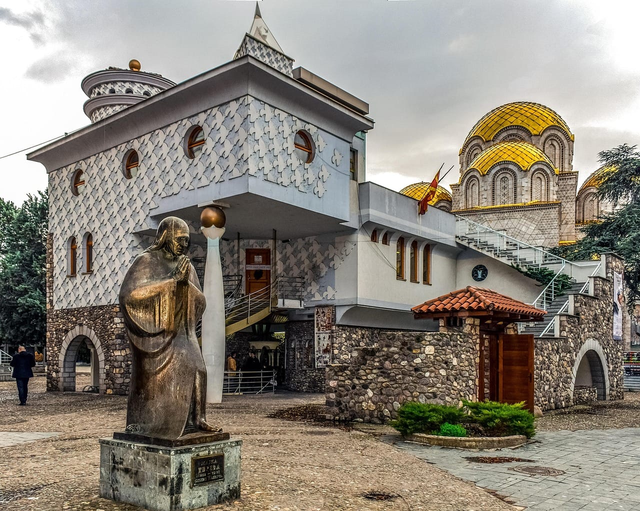 Çfarë sjell statuti i ri i UNT-it për arsimin shqip në RMV?