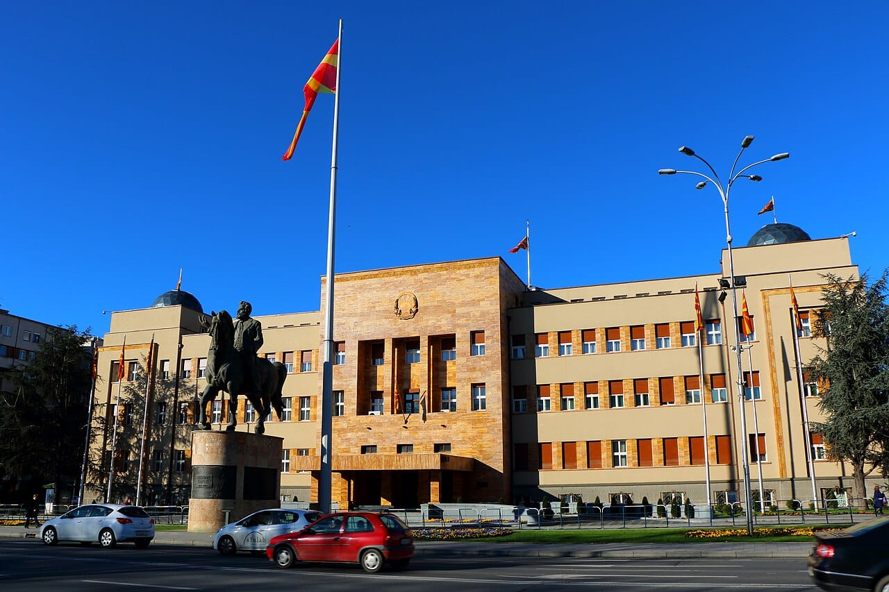 Pse u refuzuan amandamentet për Ligjin për përfaqësim të drejtë?