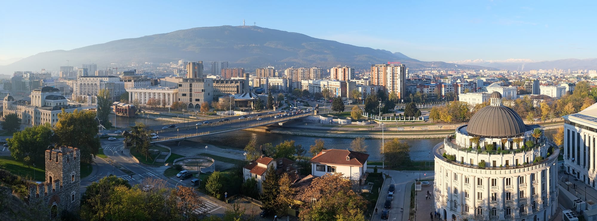 Pse kërkohet paraburgimi i zjarrvënësit të Ambasadës bullgare?