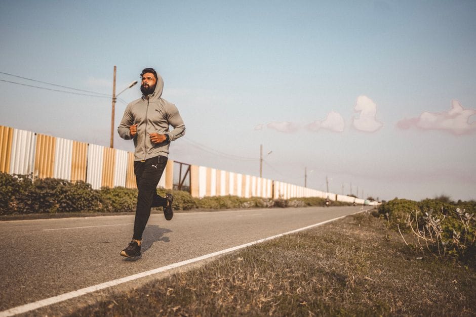 Miridon Mulolli mbyll 1,500 kilometra vrapim nga Gjermania në Prishtinë