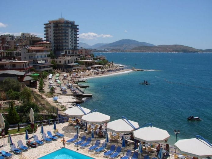 Pse operatorët gjermanë reduktuan me 40% rezervimet në Durrës?
