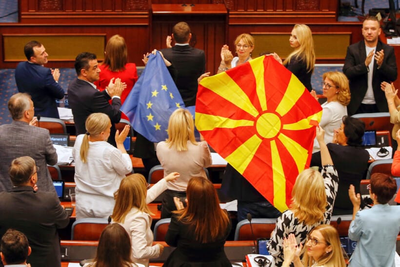 Pse kërkon Dimitrov miratimin e Bullgarisë për ndryshimet në Kornizën Negociuese?