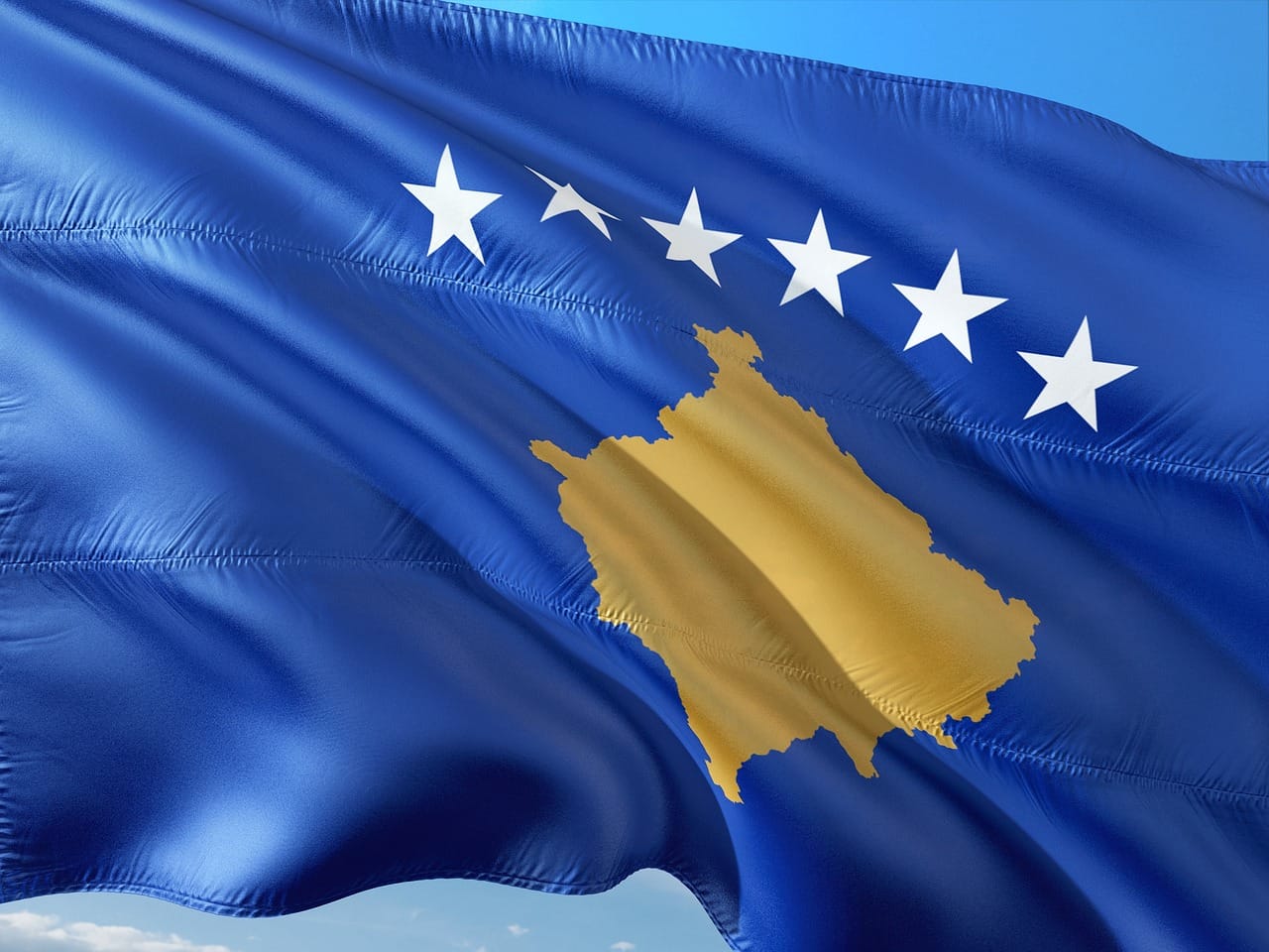 Memoriali i Ushtrisë Çlirimtare të Kosovës në qendër të Prishtinës