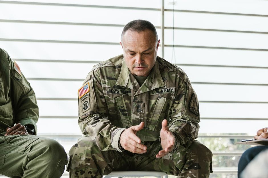Çfarë diskutoi gjenerali amerikan Chris McKinney me komandantin Jasharin?