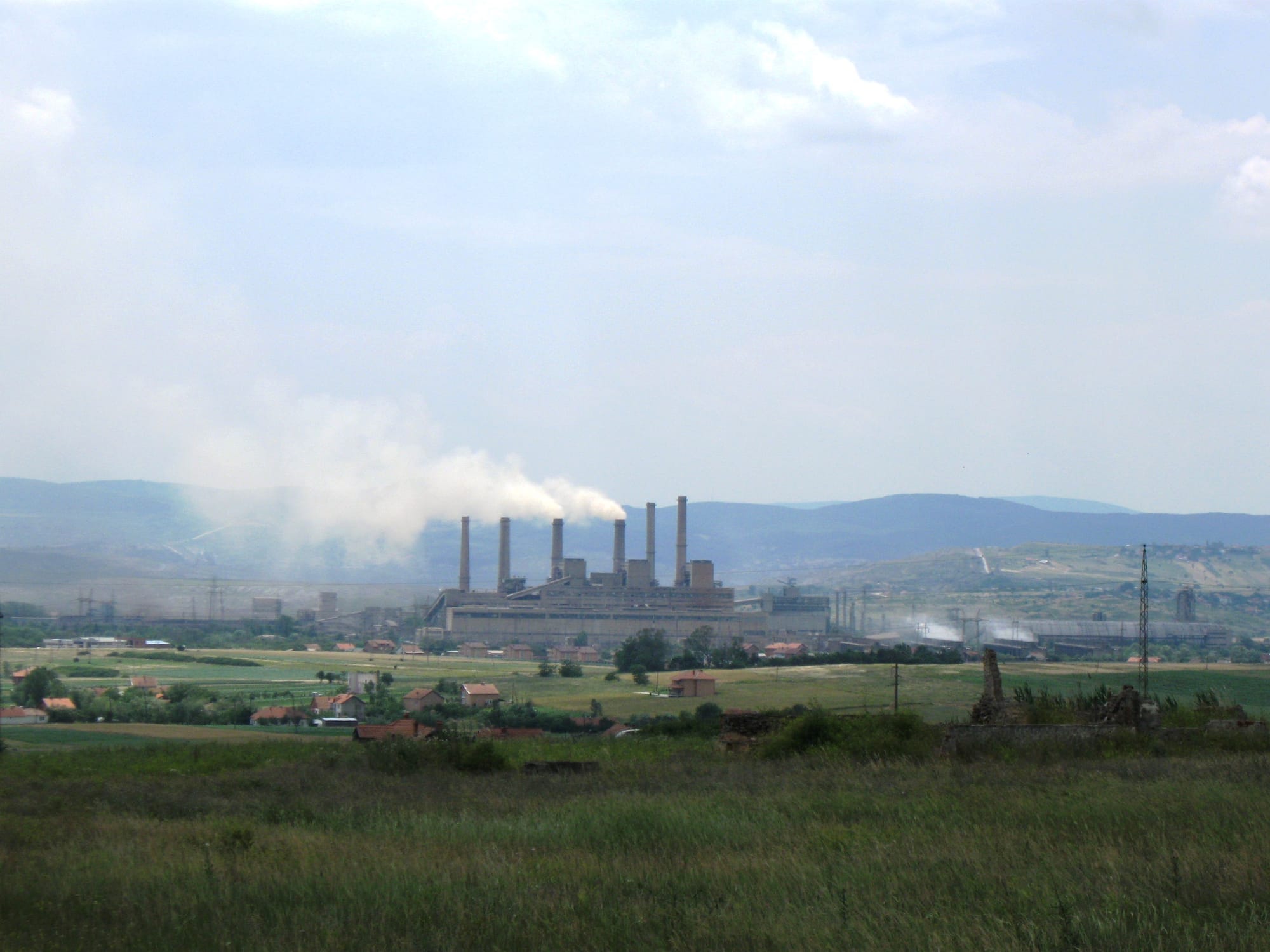 Pse Kosova mbetet larg targeteve të energjisë së gjelbër?