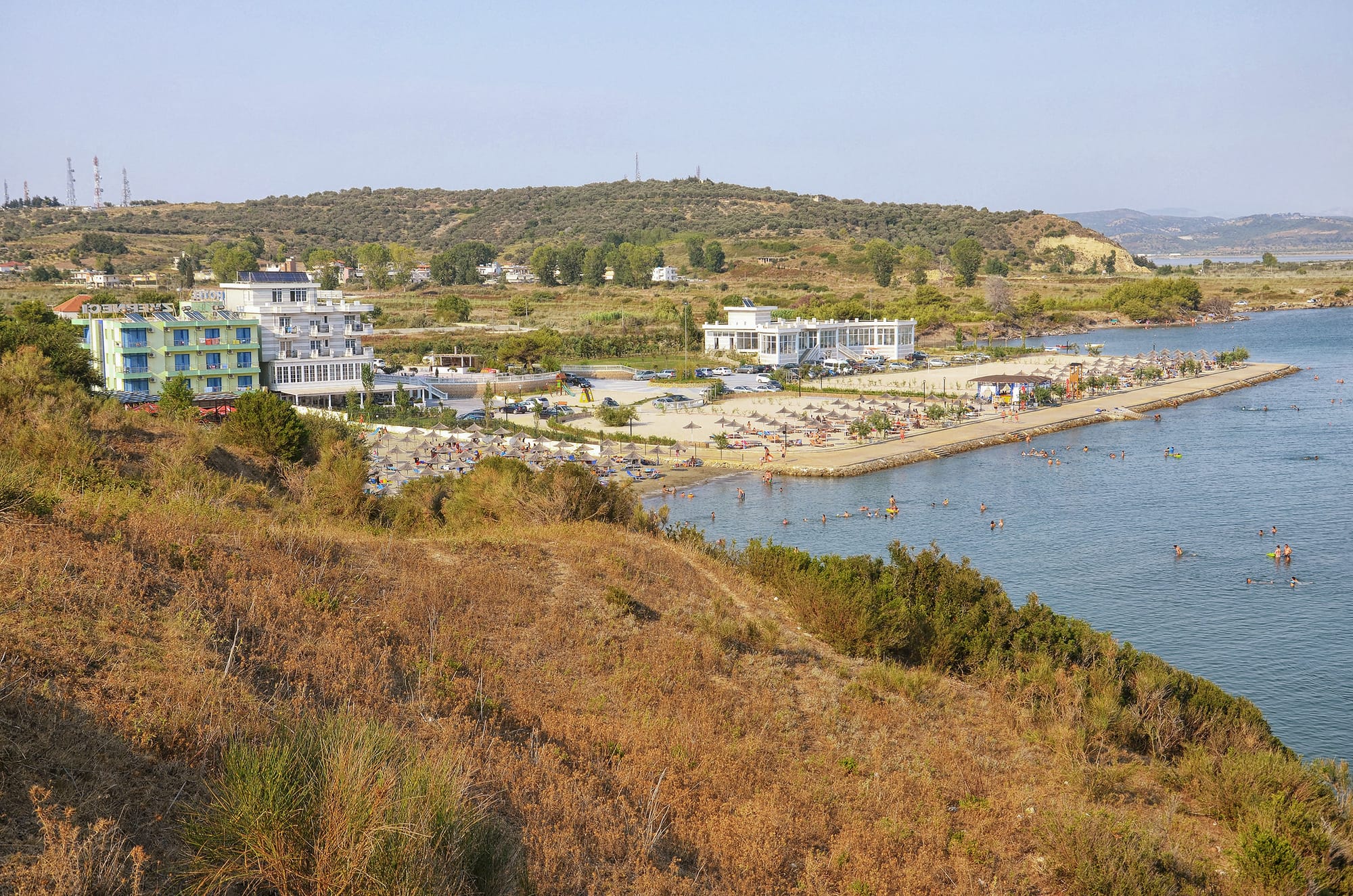Si ndodhi përplasja mes banorëve të Zvërnecit dhe rojeve të resortit të Kushnerit?