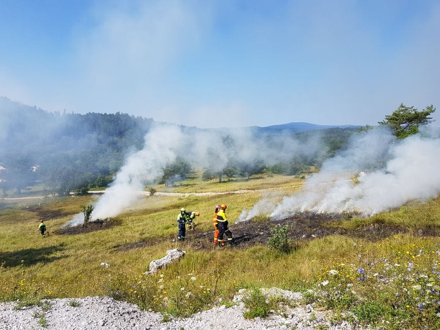 Çfarë rrezikuan flakët në fshatin Kordhocë të Gjirokastrës?