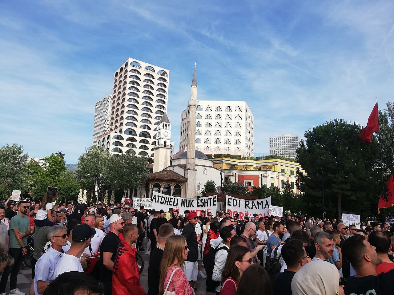 Çfarë kërkojnë protestuesit në marshimin e 15-të në Tiranë?